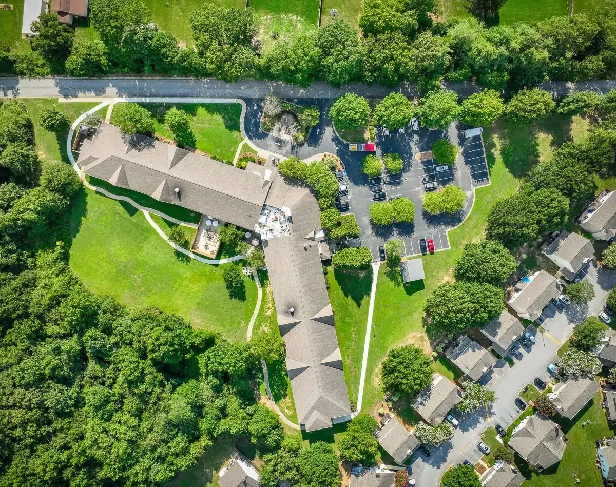 Image of The Legacy of Southpointe Drive (10)