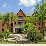 Image of The Pearl of Montclare (1)