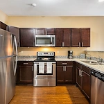 Image of The Estates on Greenwood (8)