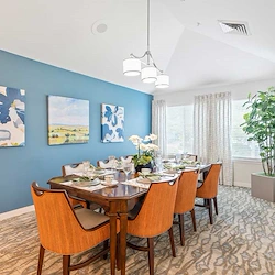 Colonial Harbor Gracious Retirement Living Hawthorn Senior Independent Living in Yorktown, Virginia dining room