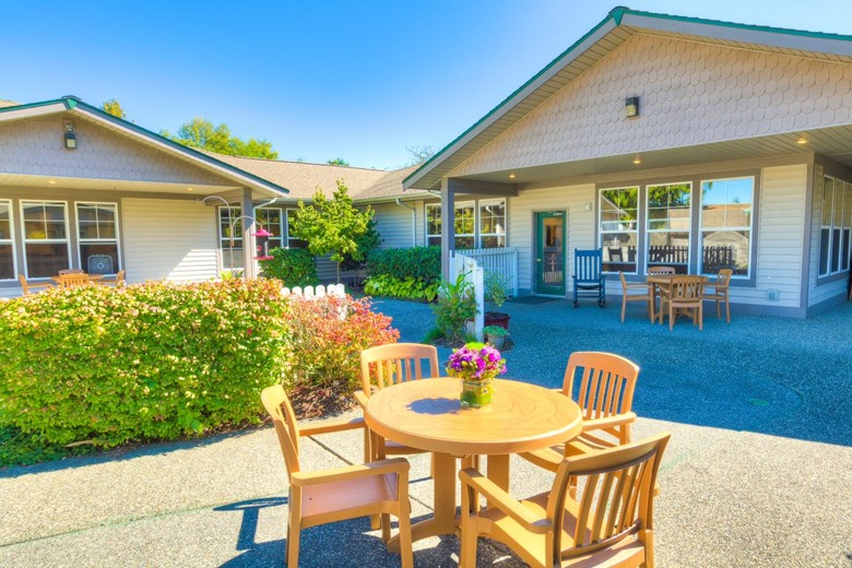 Image of HomePlace at Burlington by Cogir (4)