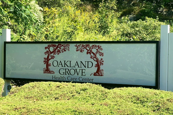 Image of Adviniacare Oakland Grove LLC (2)