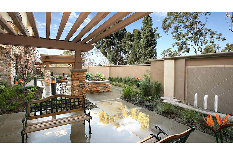 Image of Atria Golden Creek (10)
