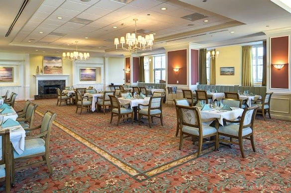 Image of The Admiral at the Lake Senior Living (6)