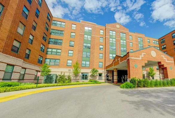 Image of Lincolnwood Place (1)