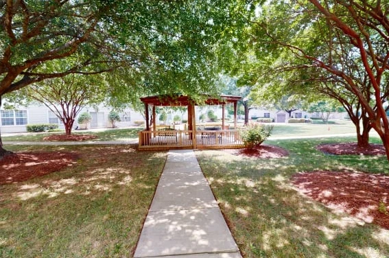 Image of The Manor (8)