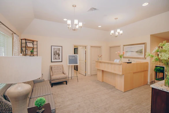 Image of Artis Senior Living of Woodbury (2)