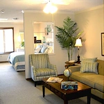 John Knox Village Assisted Living near Kansas City, MO suite apartment