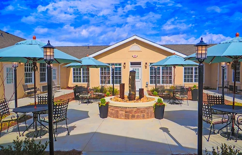 Image of Benton House of Grayson (2)