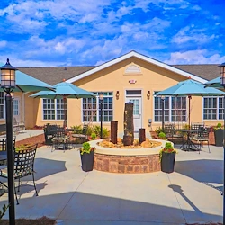 Image of Benton House of Grayson (2)