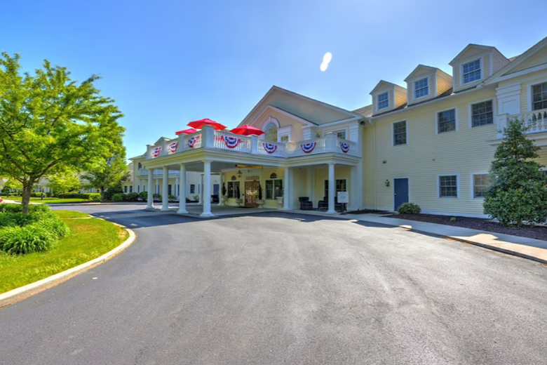 Image of Commonwealth Senior Living at Haddam (8)