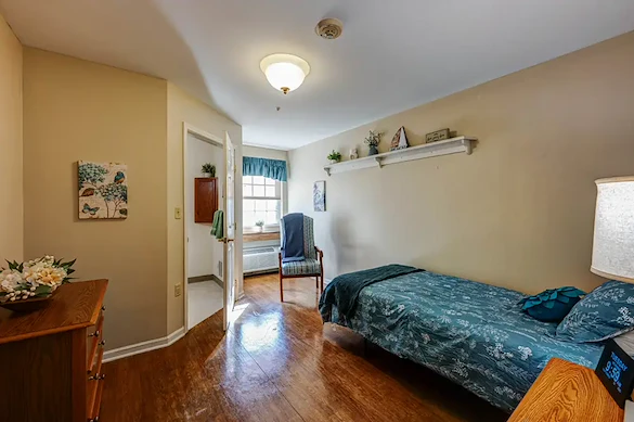 Image of Arden Courts at Northbrook (8)