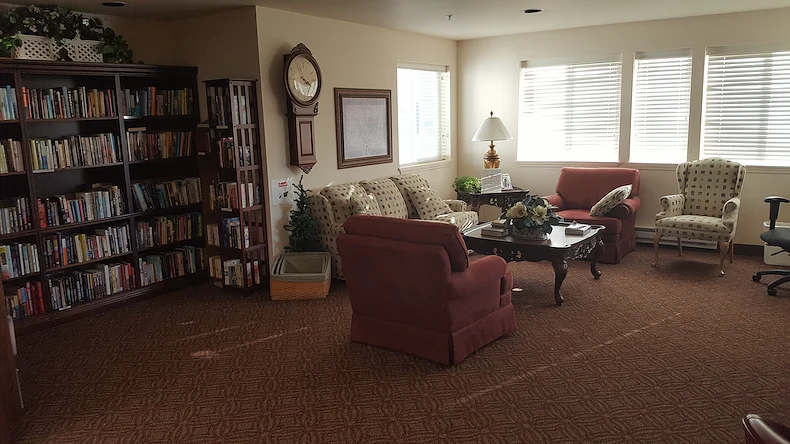 Image of Solstice Senior Living at Lee's Summit (7)