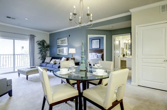 Image of Regency Crest (6)