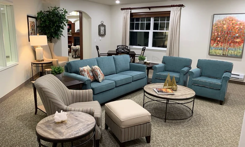 Hessler Heights Gracious Retirement Living Hawthorn Senior Independent Living in Leesburg, Virginia living room