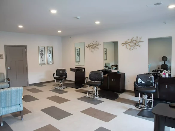 Image of StoryPoint Forest Hills (7)