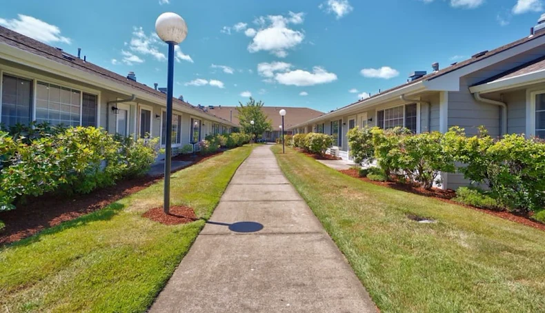 Image of Regency Park Place at Corvallis (7)