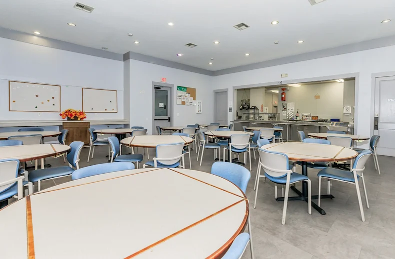 Image of Palacio Del Sol Senior Apartments (3)