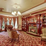 Image of Sunshine Villa, A Merrill Gardens Community (2)