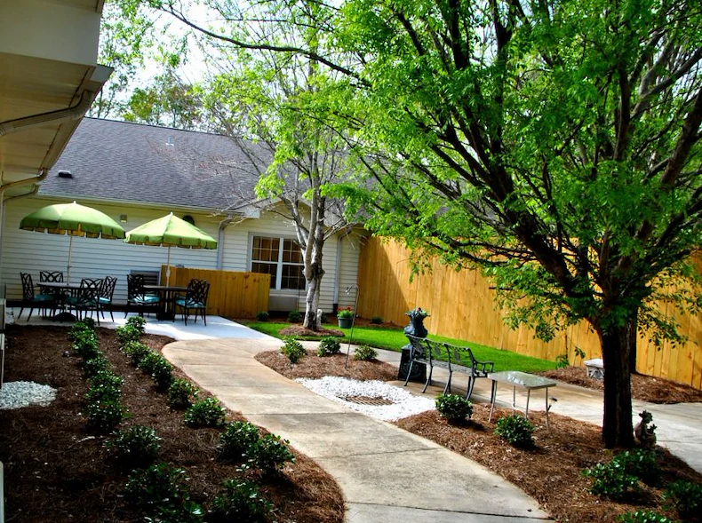 Image of Knollwood Pointe (5)