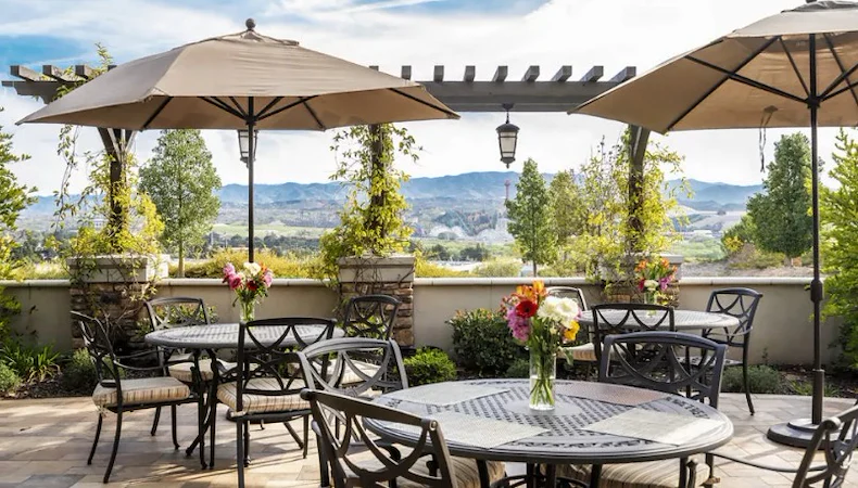 Image of Oakmont of Santa Clarita (5)