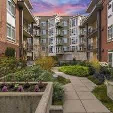 Image of Merrill Gardens at Kirkland (2)