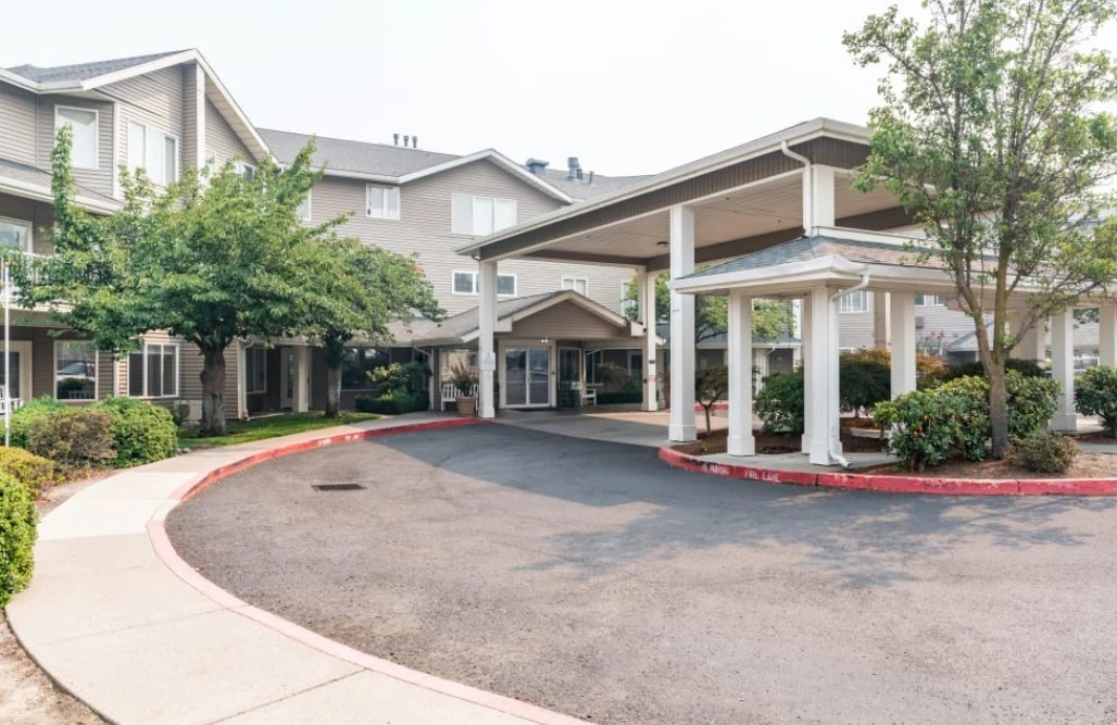 Image of Maple Ridge Senior Living (1)