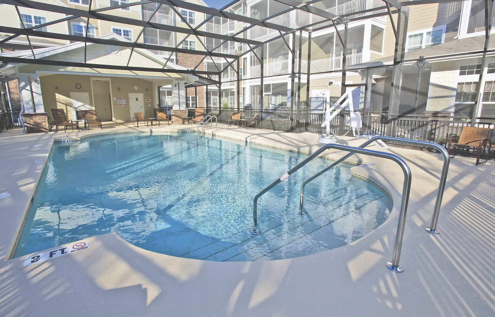 Salishan Gracious Retirement Living Hawthorn Senior Independent Living in Spring Hill, Florida pool