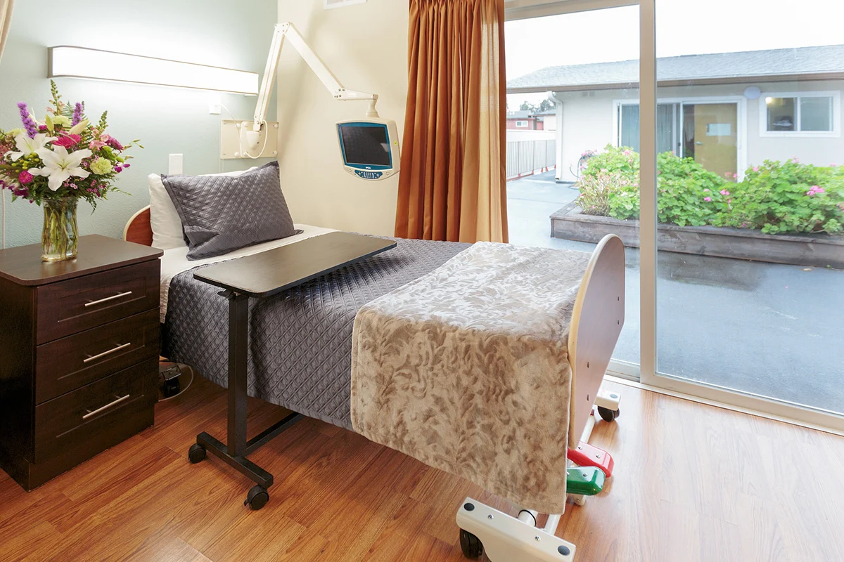 Image of East Bay Post-Acute (3)