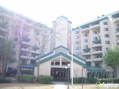 Image of WellStar Atherton Place (3)