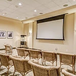 Image of The Plaza at Waikiki (2)