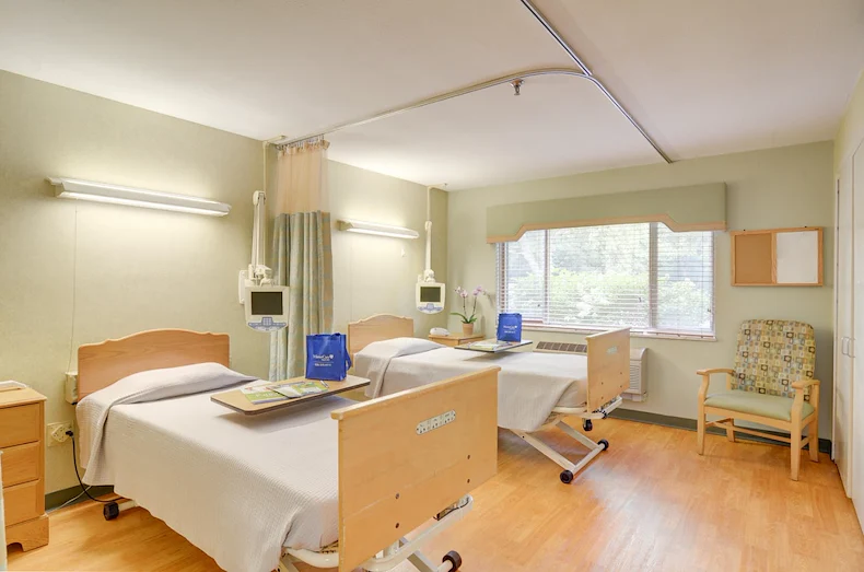 Image of The Pearl Of Naperville (5)