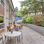 Image of South Hills Rehabilitation Center (2)