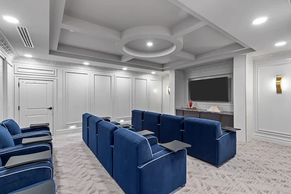 Image of The Ashton on the Plaza (10)