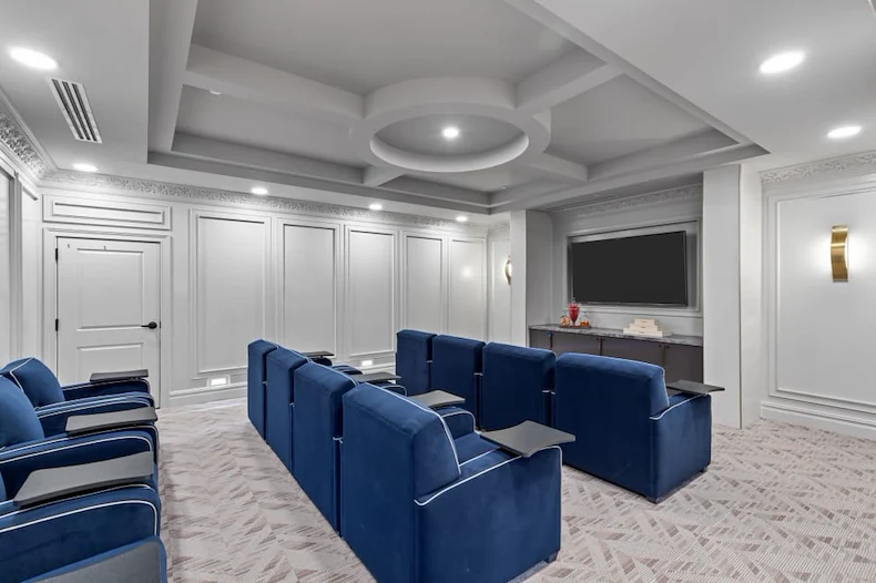 Image of The Ashton on the Plaza (10)