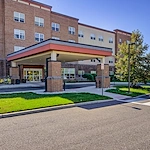 Image of Glasstown Residence at Riverpark (1)