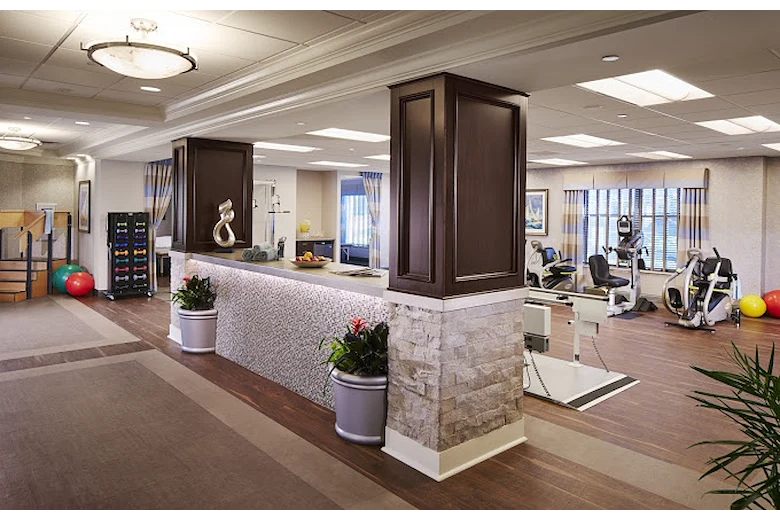 Image of Alden Estates of Evanston (2)