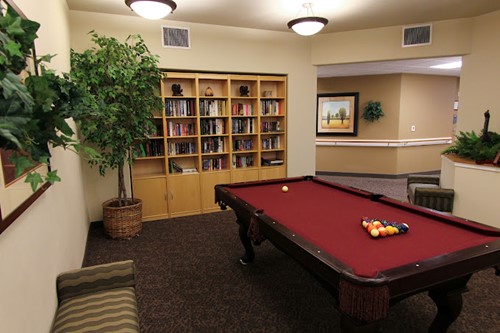 Image of Oswego Place by Bonaventure (9)