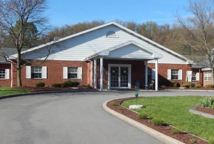 Image of Hempfield Manor (1)