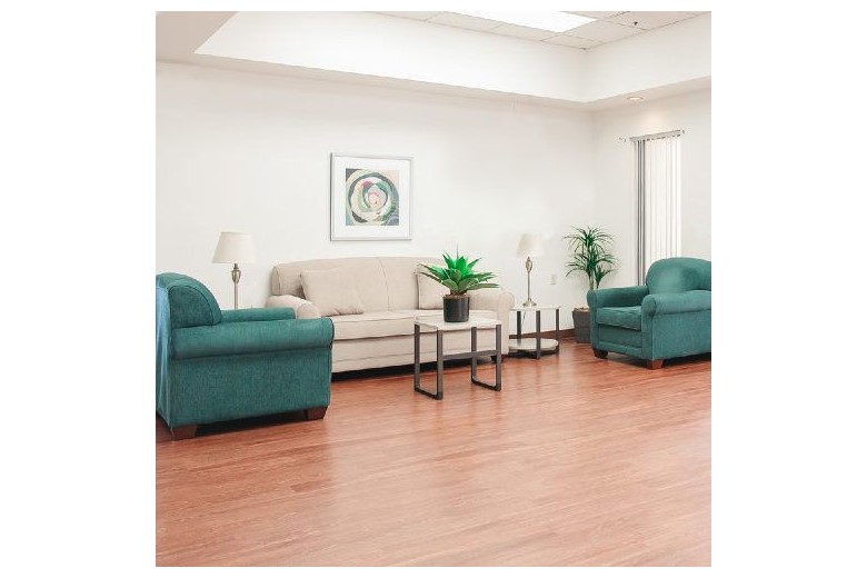 Main Lobby & Sitting Area, Manor III