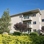 Independent living, assisted living, and memory care at Las Fuentes Resort Village in Prescott, AZ, exterior