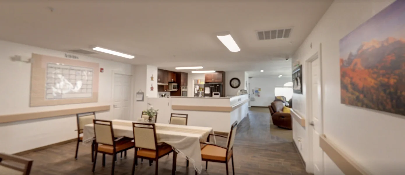 Image of Beehive Homes of Salem (3)