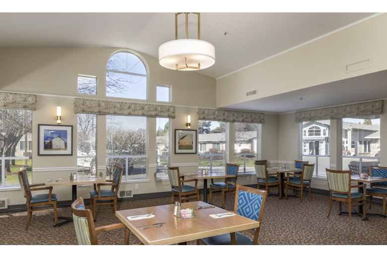 Image of Hawthorne Court (3)