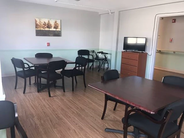 Image of Rehabilitation & Nursing Center At Everett (The) (2)