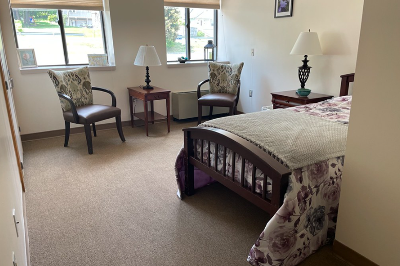 Image of UHS Senior Living at Ideal (7)