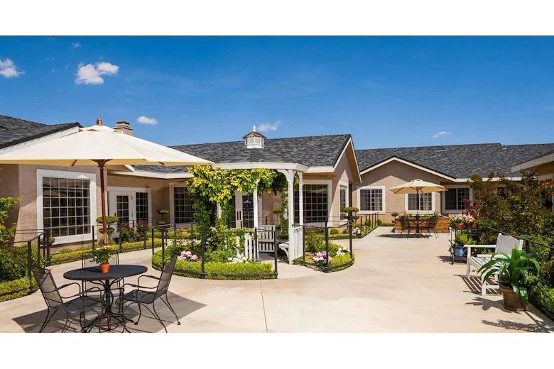 Image of Sterling Commons (2)