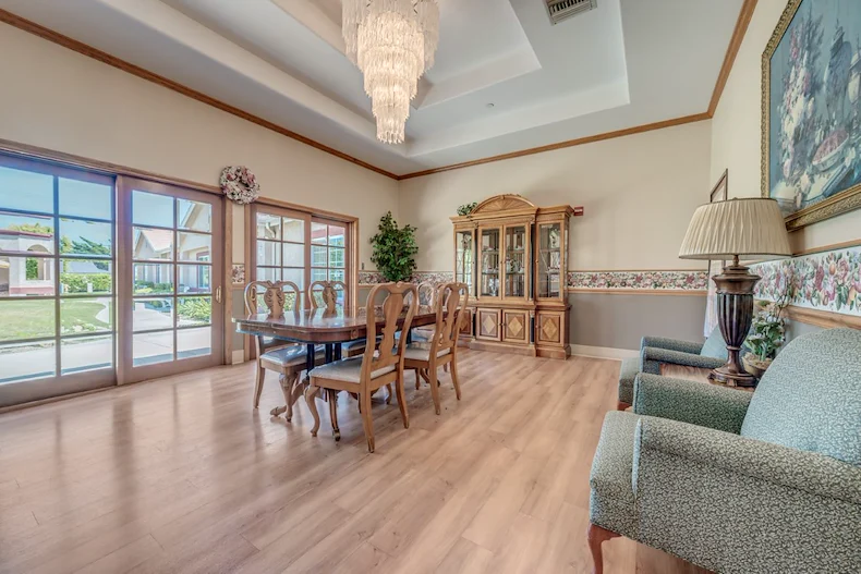 Image of Ivy Terrace at Fullerton (6)