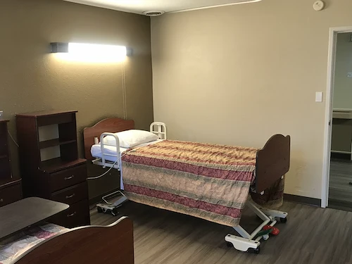 Image of Crestwood Health & Rehabilitation Center (9)