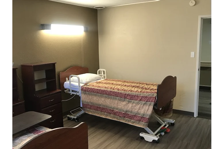 Image of Crestwood Health & Rehabilitation Center (9)