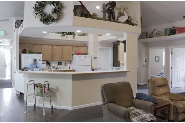 Image of Ashley Manor - Middleton (4)